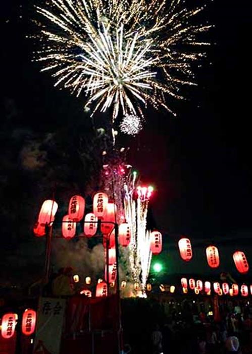 おんぱら祭奉納花火大会の写真
