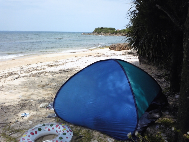 ポップアップテント